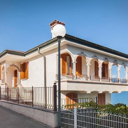Villa Francesca-Grande Appartamento In Riva Al Lago Brenzone sul Garda Eksteriør billede