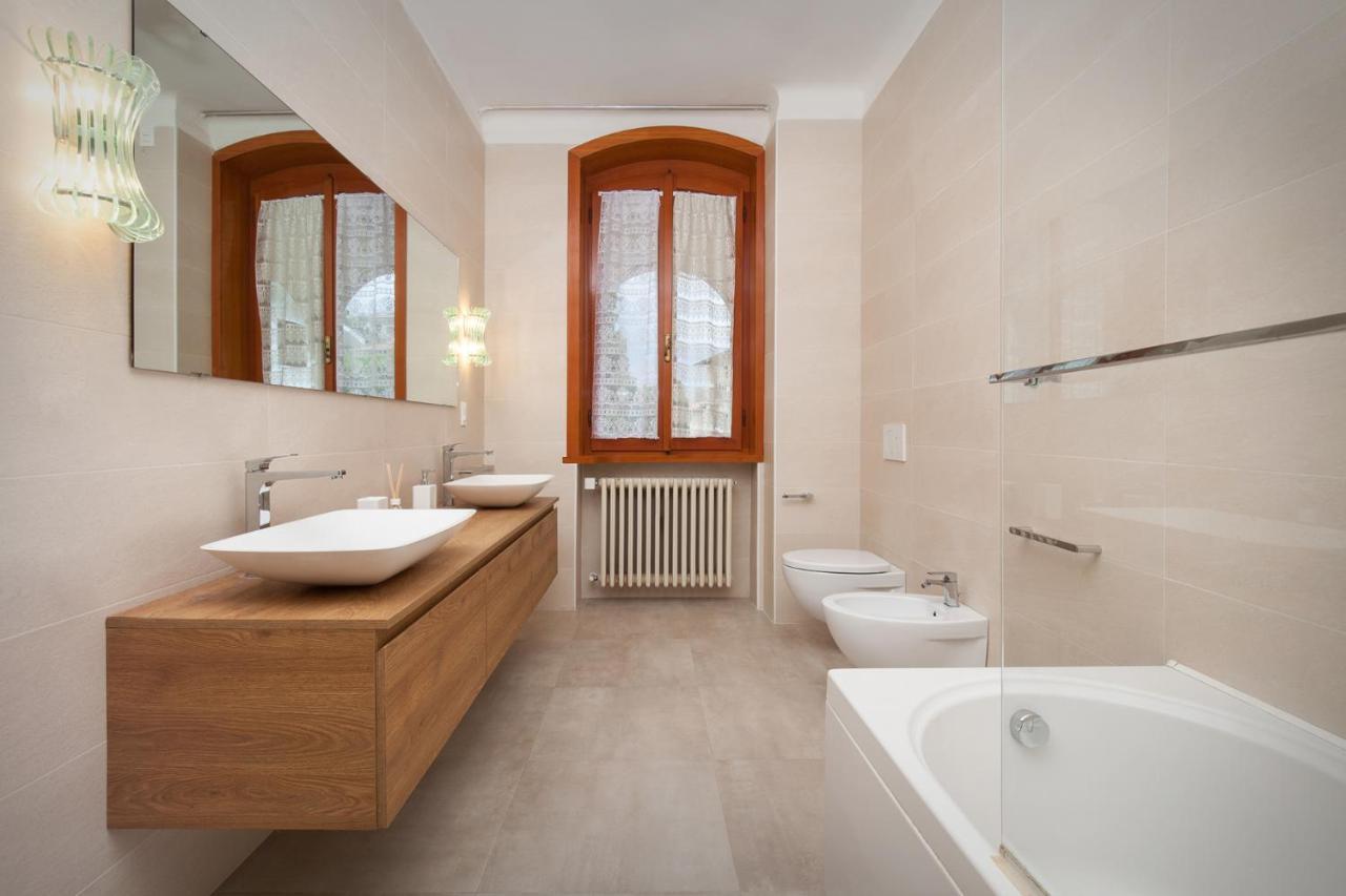 Villa Francesca-Grande Appartamento In Riva Al Lago Brenzone sul Garda Eksteriør billede