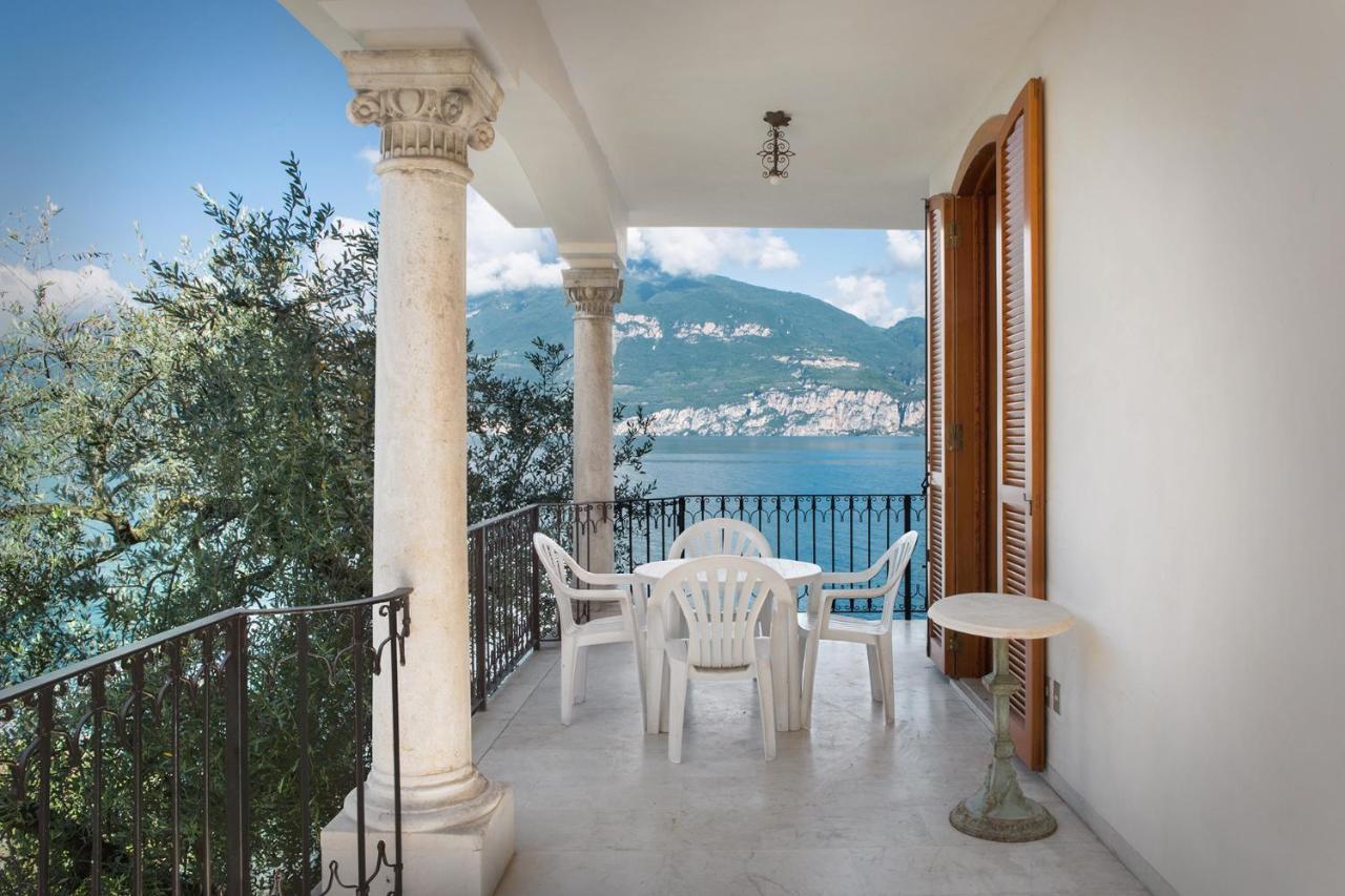Villa Francesca-Grande Appartamento In Riva Al Lago Brenzone sul Garda Eksteriør billede